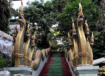 thailand/chiang-mai/chang-phueak/landmark/wang-bua-ban-pha-ngoep
