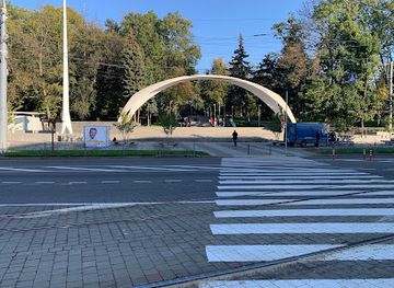 ukraine/vinnytsia/landmark/vinnytsia-arch