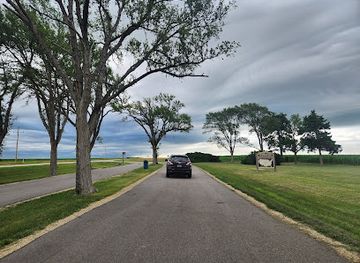 kansas/western-kansas/landmark/the-geographic-center-kansas-historical-marker