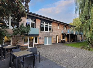 luxembourg/echternach/landmark/b-b-alferweiher