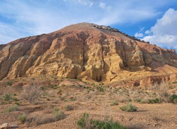 kazakhstan/altyn-emel-national-park/landmark/aktau-mountains