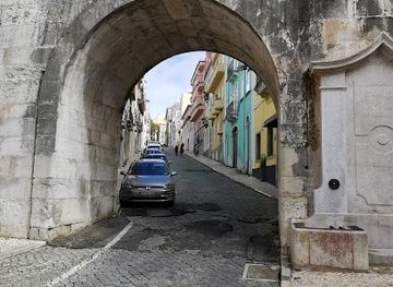 portugal/alentejo/landmark/chafariz-da-rua-do-arco-a-sao-mamede