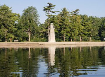 illinois/fox-valley/landmark/fabyan-windmill