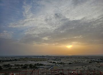 qatar/dukhan-beach/landmark/highest-point-in-qatar