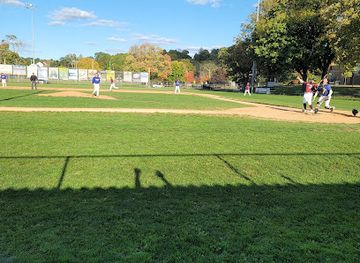 connecticut/danbury/landmark/baseball-fields-rogers-park