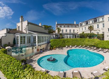 guernsey/grandes-rocques/landmark/the-old-government-house-hotel-spa