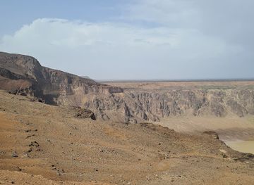 saudi-arabia/al-wahbah-crater/landmark/wabah-mountain