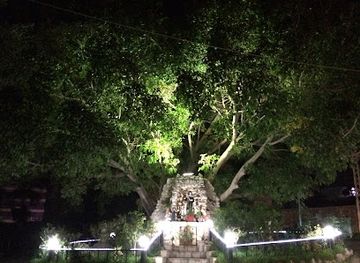 lebanon/baabda/landmark/quadrangle