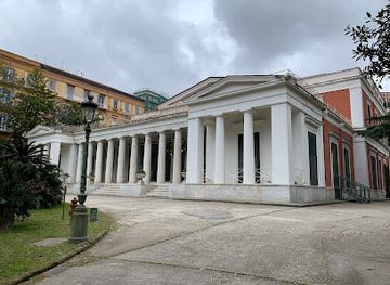 italy/naples/chiaia/landmark/museo-pignatelli