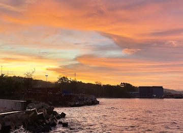 solomon-islands/bonegi-beach/landmark/nahoniara-beach