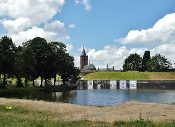 netherlands/gooi/landmark/naarden-bussum