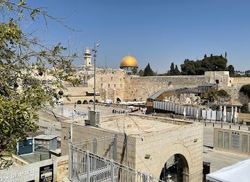 israel/jerusalem/landmark/dung-gate