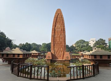 india/amritsar/jallianwala-bagh/landmark/martyrs-well