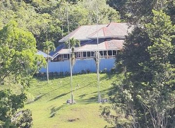 brunei/mukim-labu/landmark/house-of-twelve-roofs