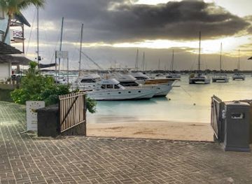 mauritius/grand-baie/landmark/grand-baie
