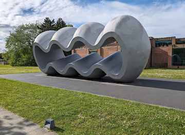 france/lille/landmark/lam-lille-metropole-musee-d-art-moderne-d-art-contemporain-et-d-art-brut