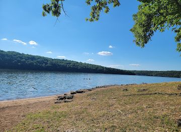 missouri/lake-of-the-ozarks/landmark/lake-of-the-ozarks-state-park
