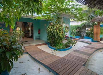 maldives/ukulhas/landmark/sealavie-inn
