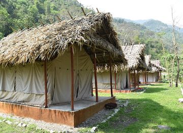 bhutan/zhemgang-district/landmark/river-guides-of-panbang