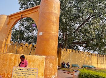india/jaipur/jantar-mantar/landmark/unnatamsa-yantra