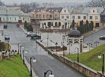 ukraine/chernivtsi/university-hill/landmark/turetska-krynytsya