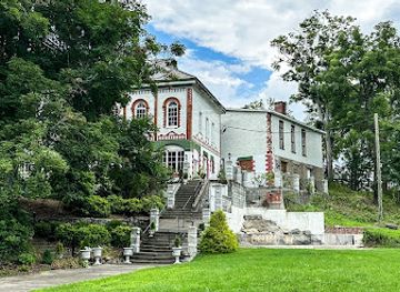 pennsylvania/southeastern-pennsylvania/landmark/tour-the-castle