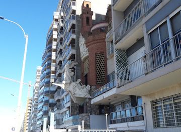 uruguay/montevideo/pocitos/landmark/universo-pittamiglio-castillo-del-alquimista