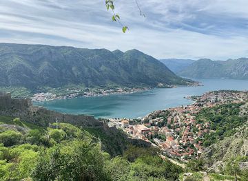 montenegro/bay-of-kotor/landmark/start-of-the-ladder-of-kotor