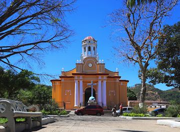 el-salvador/santa-ana/landmark/iglesia-el-calvario