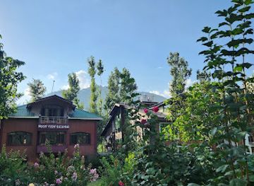 india/pahalgam/landmark/moon-view-resorts-pahalgam