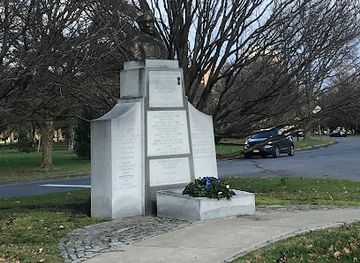 new-york/albany/lark-street/landmark/henry-johnson-historical-monument