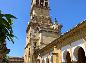 spain/cordoba/santa-marina/landmark/fuente-de-santa-maria