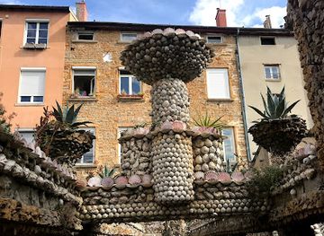 france/rhone-alpes/landmark/jardin-rosa-mir