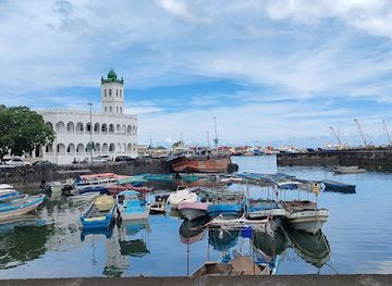 comoros/mbude/landmark/grande-mosquee-du-vendredi