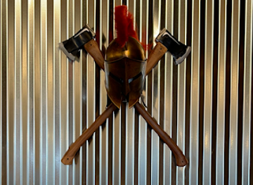 michigan/lansing/landmark/spartan-axe-throwing