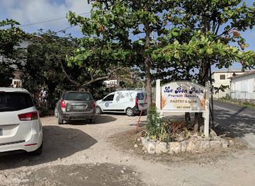 anguilla/east-end-village/landmark/le-bon-pain
