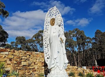 australia/central-victoria/landmark/the-great-stupa-of-universal-compassion