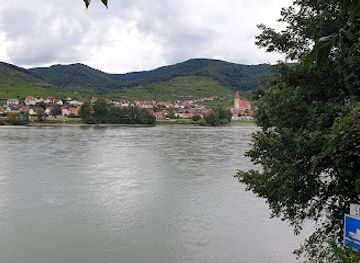 austria/wachau/landmark/memorial-to-priest-erich-hauer