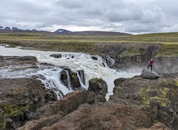iceland/kerlingarfjoll/landmark/gygjarfoss-waterfall