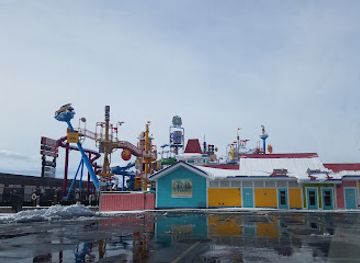 utah/cedar-valley/landmark/cowabunga-bay-waterpark
