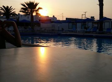 greece/kos/tingaki/landmark/memories-bar