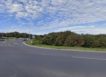 australia/great-ocean-road/landmark/beginning-of-great-ocean-road