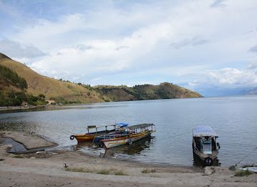 indonesia/lake-toba/landmark/danau-toba-toba-lake