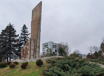 moldova/bender/landmark/for-the-fighters-of-soviet-power