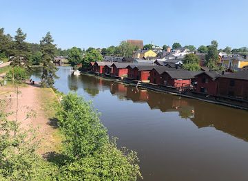 finland/porvoo/landmark/porvoo-artillery-memorial