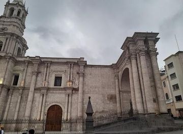 peru/arequipa/landmark/historical-centre-of-arequipa