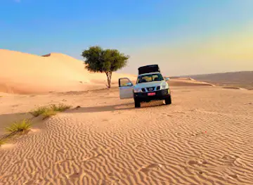 Omani guide in the Wahiba sands