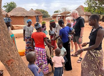 the-gambia/kanifing/landmark/happy-boy-tours