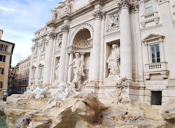 italy/rome/landmark/trevi-fountain