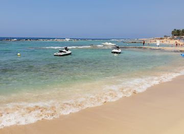 cyprus/makronissos-beach/landmark/limnara-beach